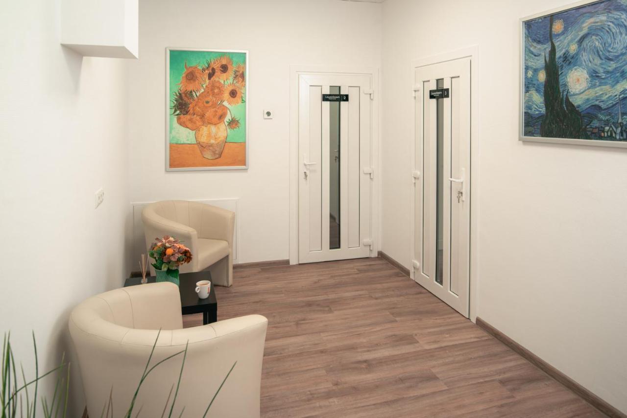 Laurentroom Center Ukmergė Eksteriør bilde