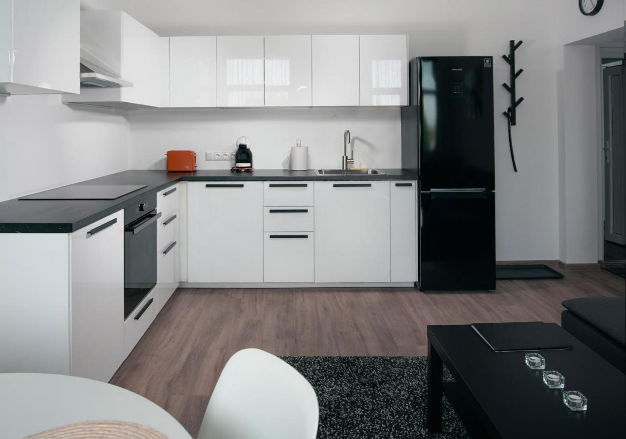 Laurentroom Center Ukmergė Eksteriør bilde