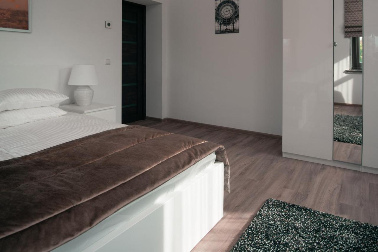 Laurentroom Center Ukmergė Eksteriør bilde