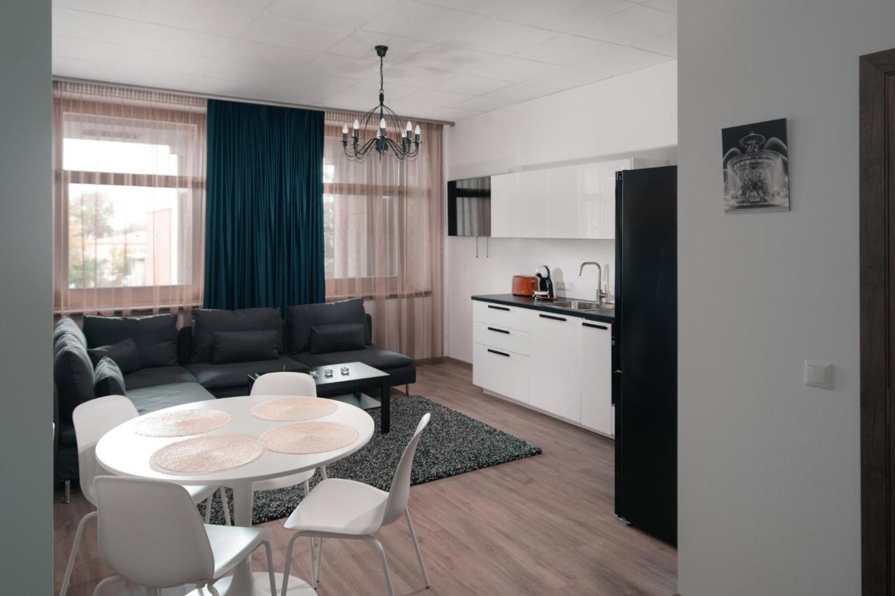 Laurentroom Center Ukmergė Eksteriør bilde